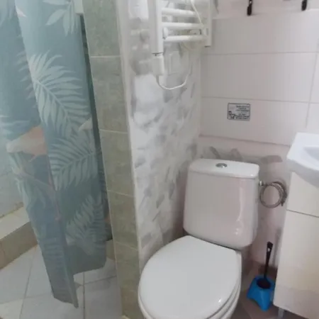 Ladadika Apartment