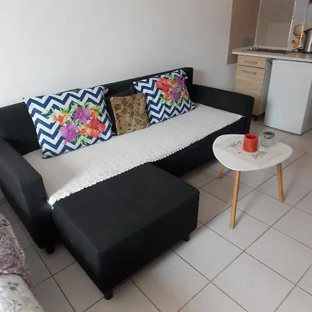 Apartment Ladadika
